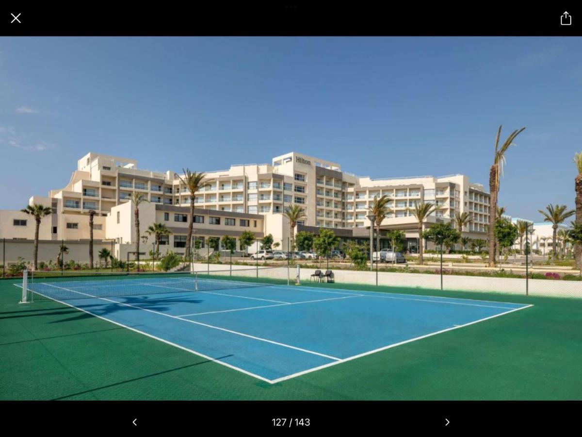 Super Appartement Avec 5 Piscines En Residence Monastir Luaran gambar